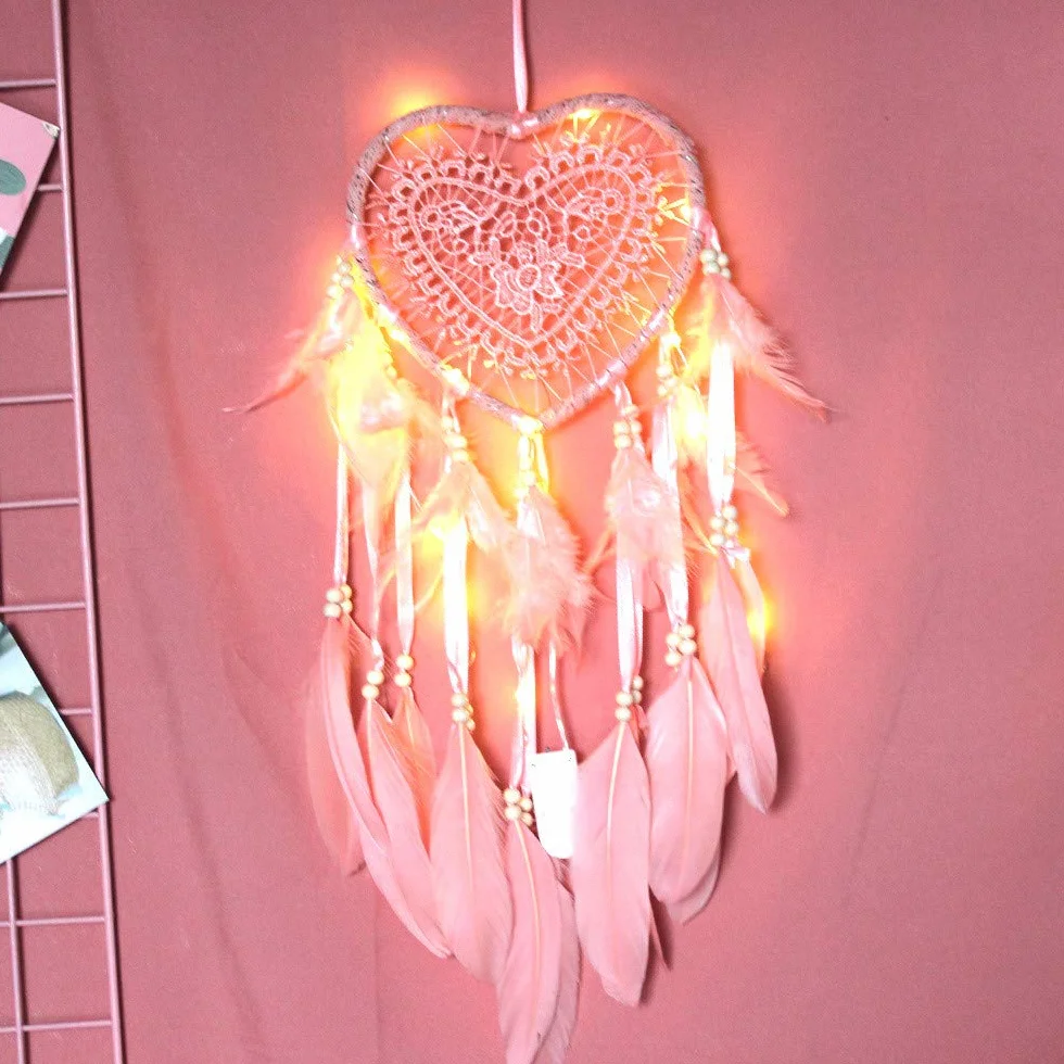 łapacz snów w stylu boho, w kształcie serca, ręcznie wykonany, lampa LED, ozdoba na ścianę, romantyczna dekoracja (kolor różowy, ze światłami)