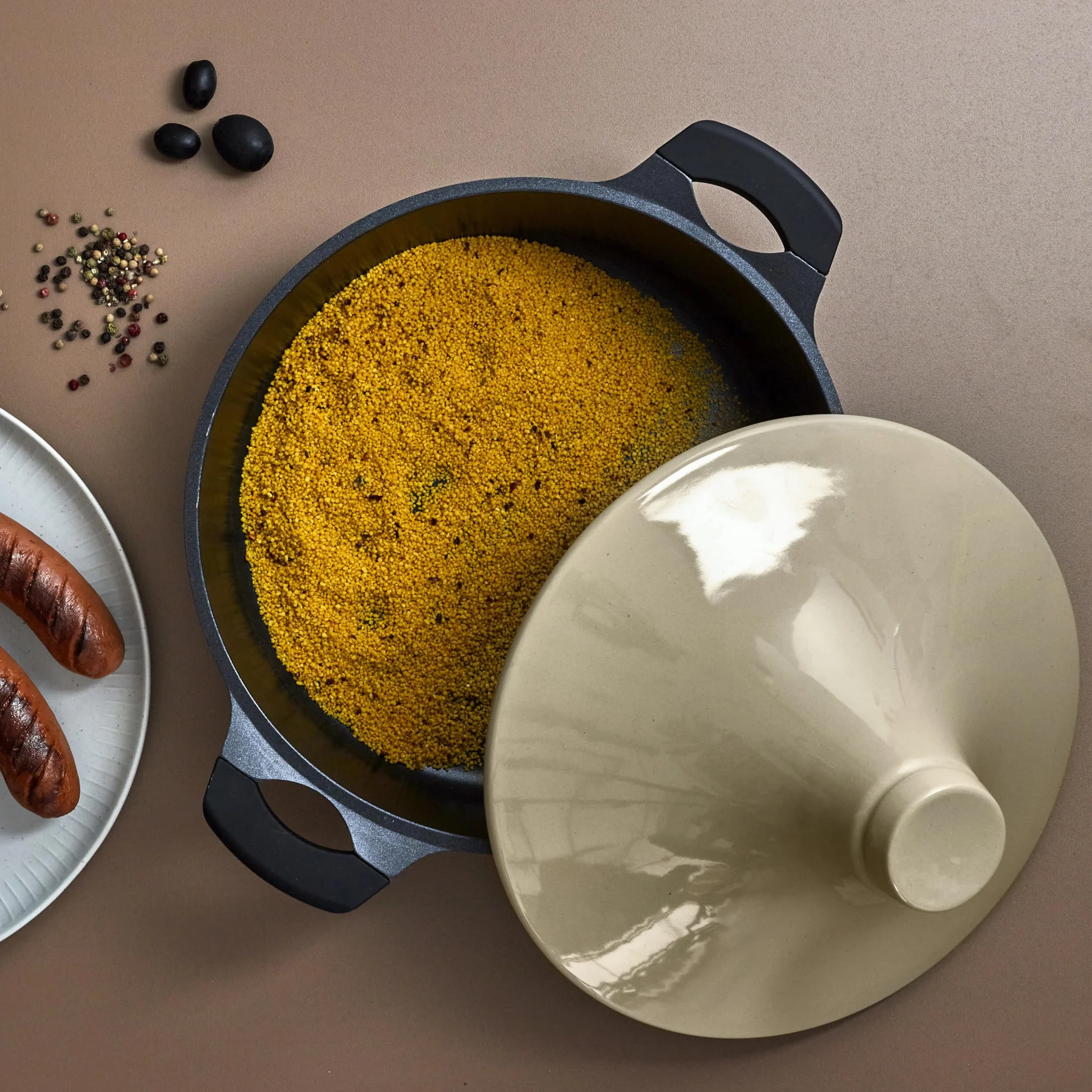 COOK CONCEPT - KC25801 - Tajine indukcyjny okrągły odlew aluminiowy Vitro-Ceramic - Powłoka nieprzywierająca czarny/beżowy