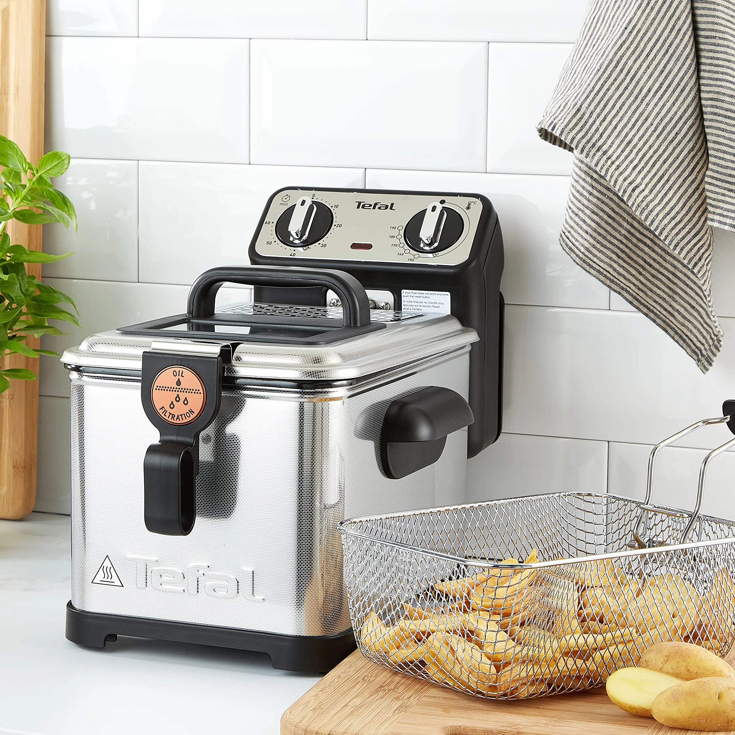 Tefal FR5101 Filtra Pro Inox & Design | 3,0 l | frytkownica premium | 2300 W | półprofesjonalna frytkownica z olejem | system Clean-Oil | izolacja cieplna | Termostat | Timer | stal nierdzewna/czarna
