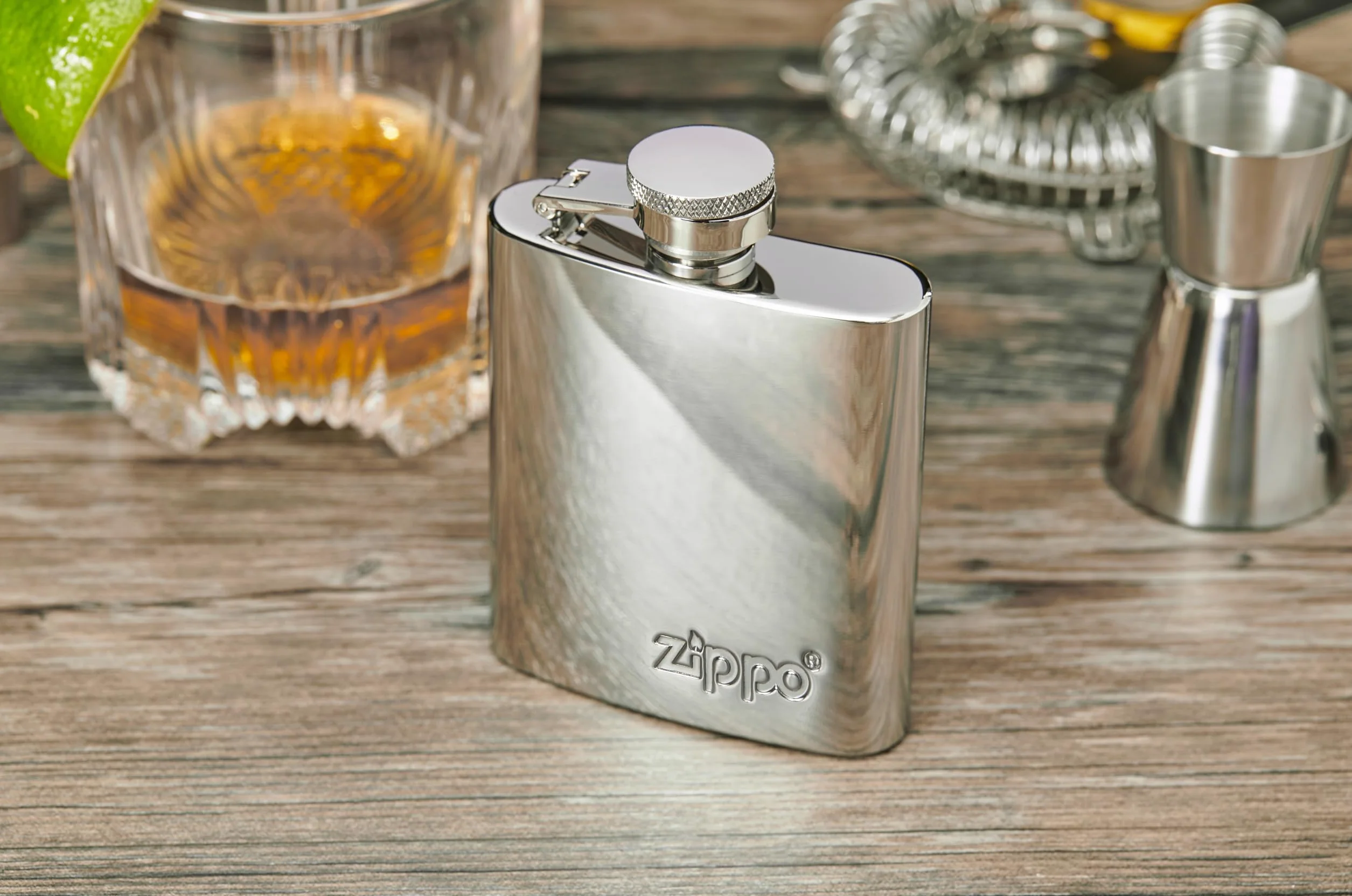 Zippo Piersiówka ze Stali Nierdzewnej 177 ml Srebrna Polerowana