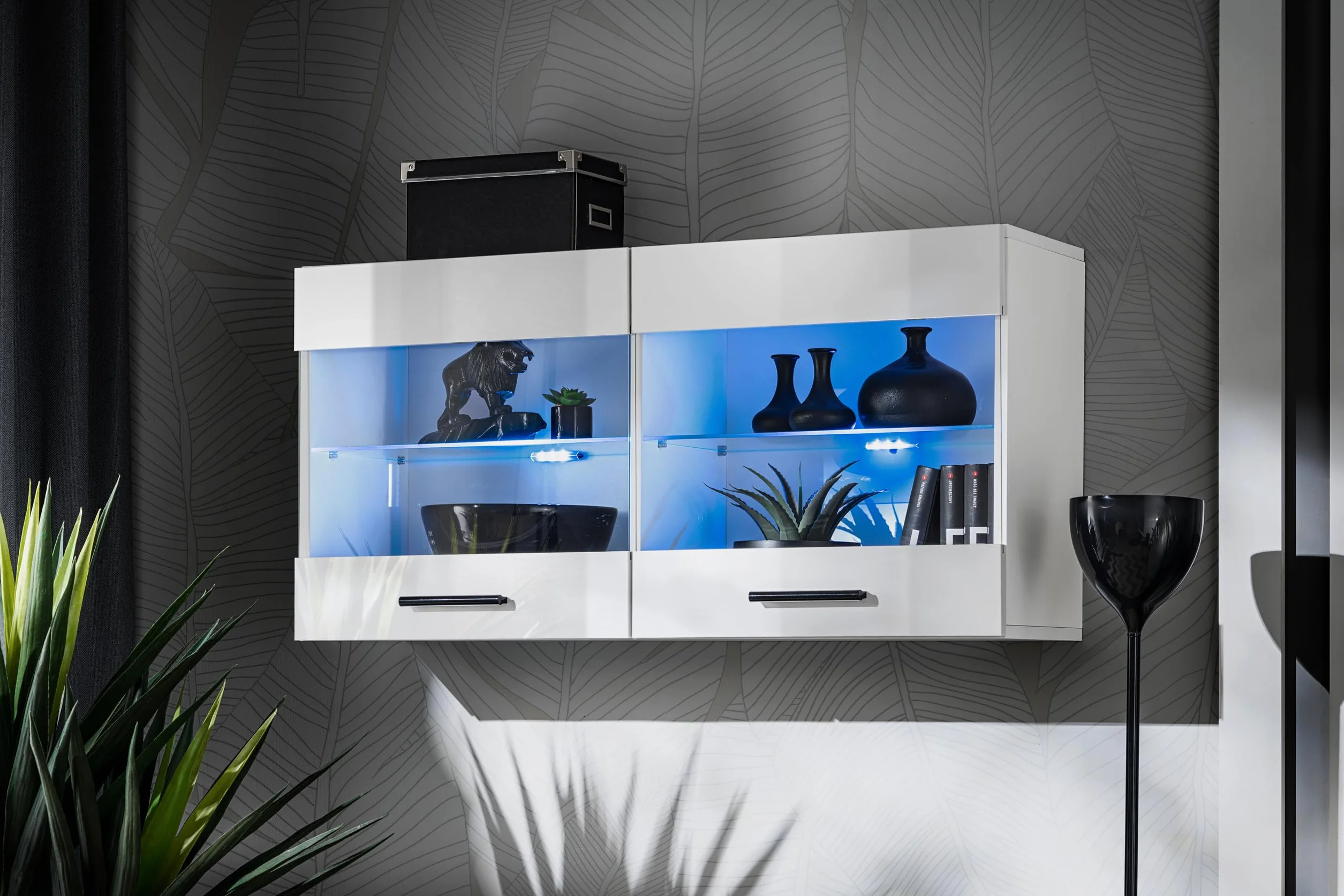 Komodee, Witryna Wisząca Savona, Biała/Biała, Szerokość 100 cm x Wysokość 50 cm x Głębokość 30 cm, Bez LED, 2 Szklane Półki, Do Salonu, Kuchni