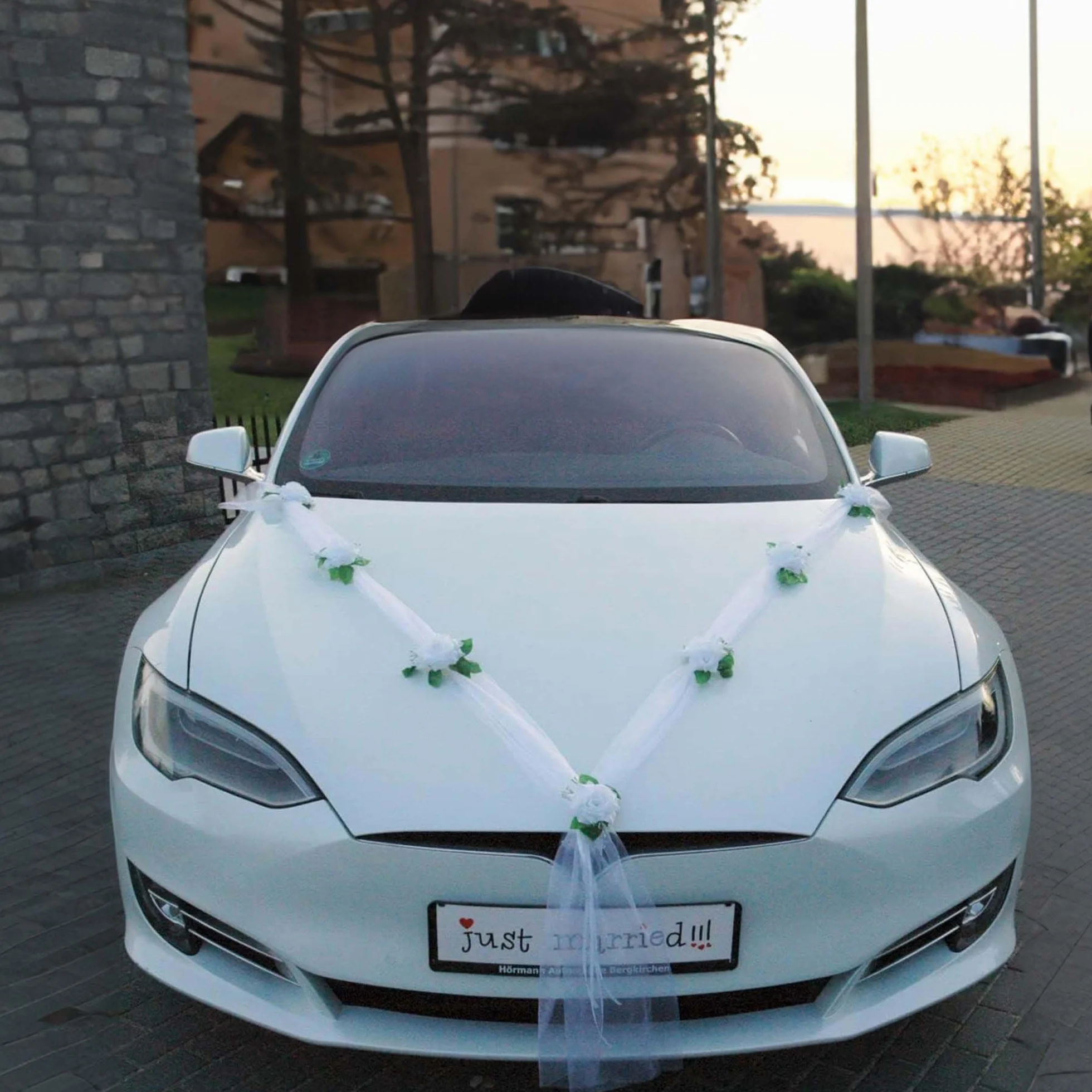 KLASYK Ozdoba samochodowa 100% gotowa dekoracja panna młoda para róża deko ozdoba samochodowa wesele Car Auto Wedding deko girlanda rattan (czysta biel/biała)