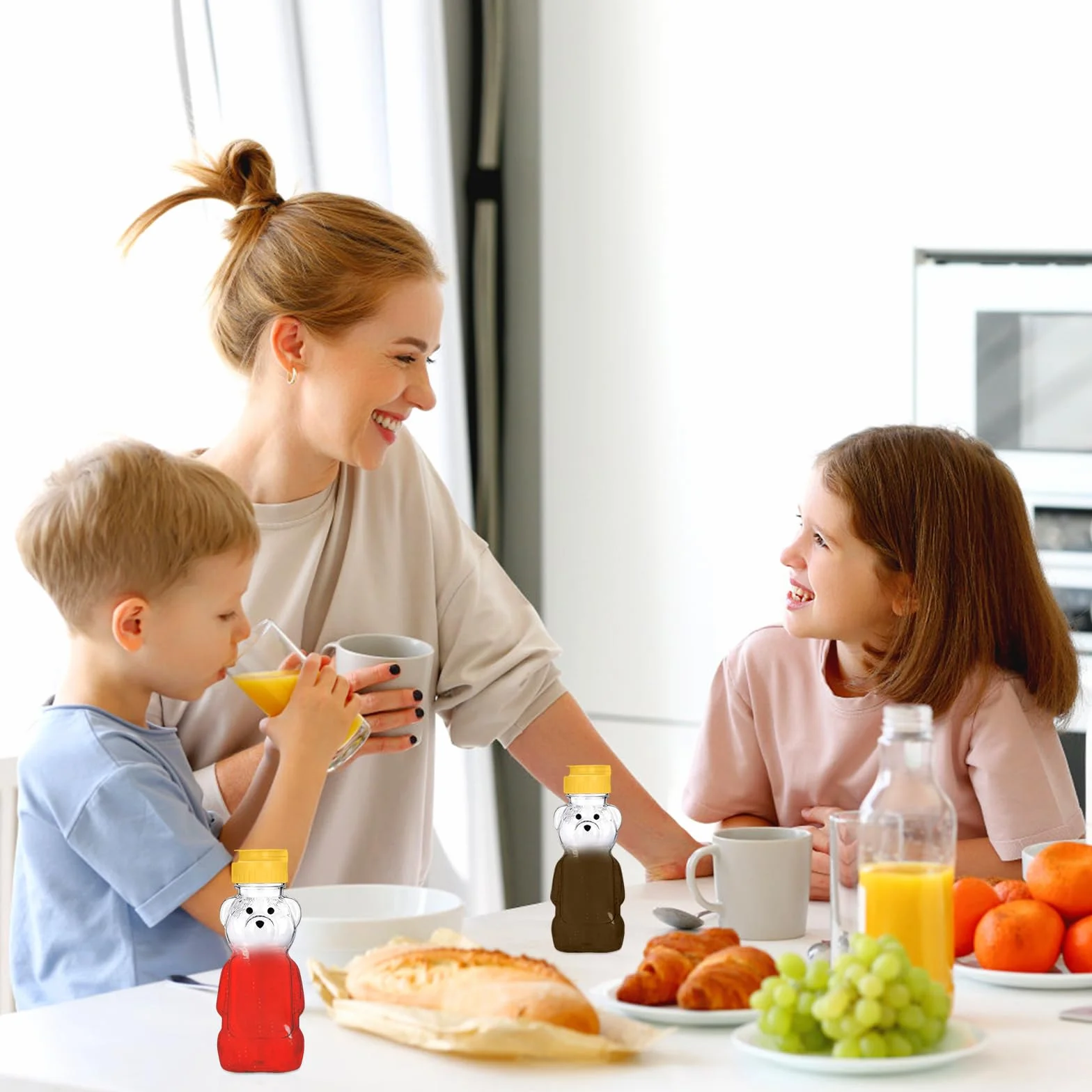 Wekuw 2 sztuki niedźwiedź dozownik miodu 250 ml 350 ml z łyżeczką do miodu dozownik syropu niekapiący przezroczysty wyciskacz z pokrywką słoik na miód słoiki na dżem mała butelka na sosy idealna do
