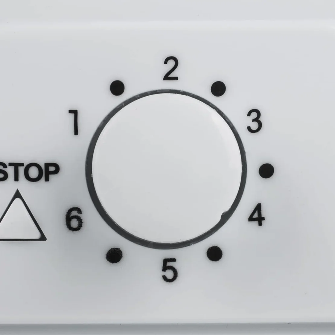 Tristar BR-1009 toster, 650 W, na 2 kromki tostów, 2 krótkie szczeliny, 6 poziomów opiekania i funkcja podgrzewania bułek – biały