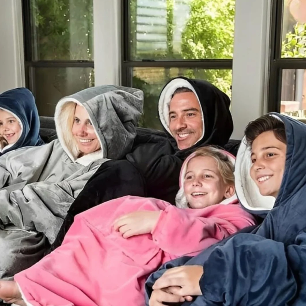 Koc z kapturem - Przytulna bluza oversize w kolorze niebieskim dla kobiet, w jednym rozmiarze, miękka i ciepła do wewnątrz i na zewnątrz Bluza jak przytulny koc