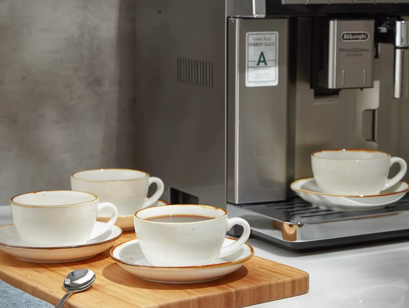 ONEMORE Zestaw porcelanowych filiżanek do cappuccino 4 sztuki, 190 ml filiżanki do espresso, zestaw filiżanki i spodka do cappuccino, espresso, kawy, odporny na mikrowfalę i zmywarkę, styl rustykalny