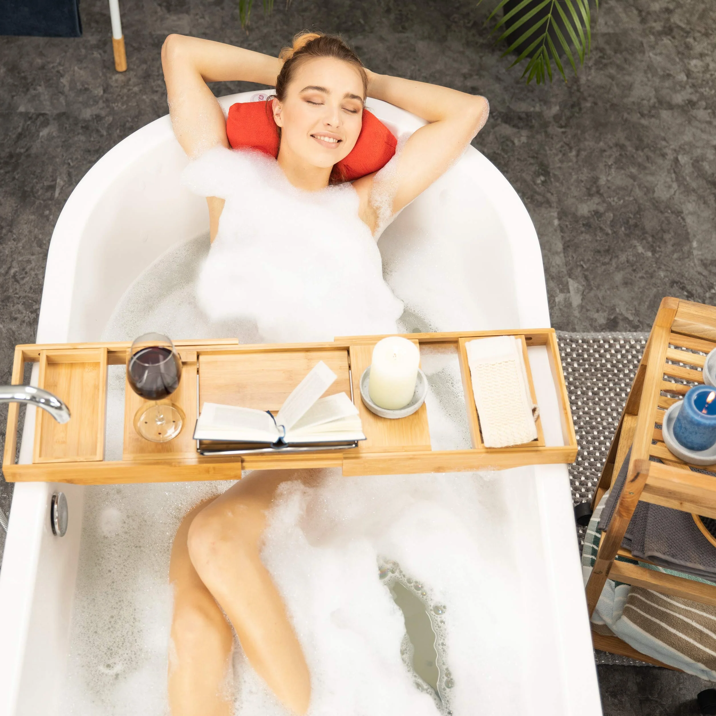 Relaxdays bambusowa Półka na wannę i taca do serwowania 2w1, mostek do wanny na akcesoria do kąpieli 74,5-114cm, brązowy