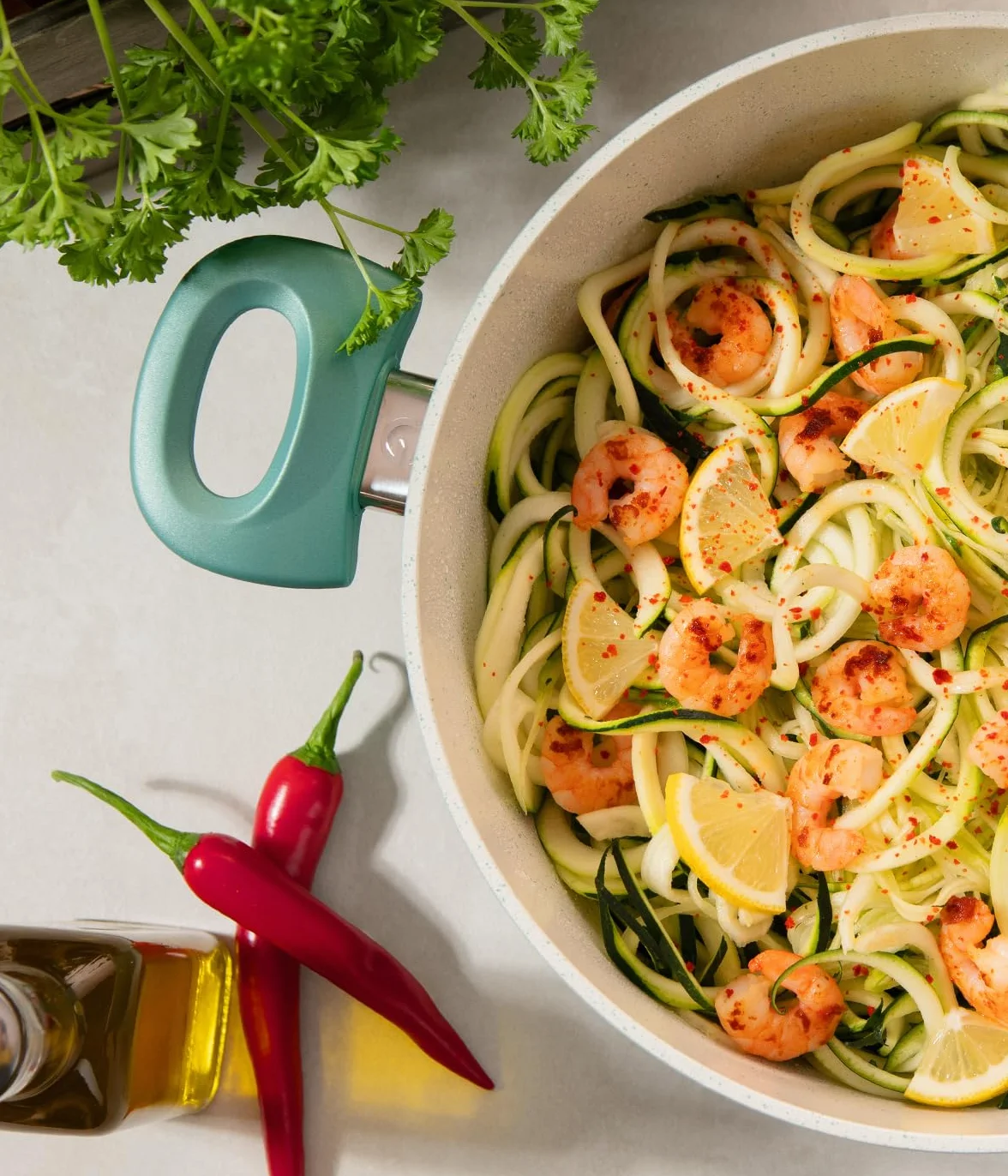 Genius Cerafit Revolution Patelnia 28 cm, ceramiczna powłoka zapobiegająca przywieraniu, bez PFAS, szklana pokrywka, zdejmowany uchwyt