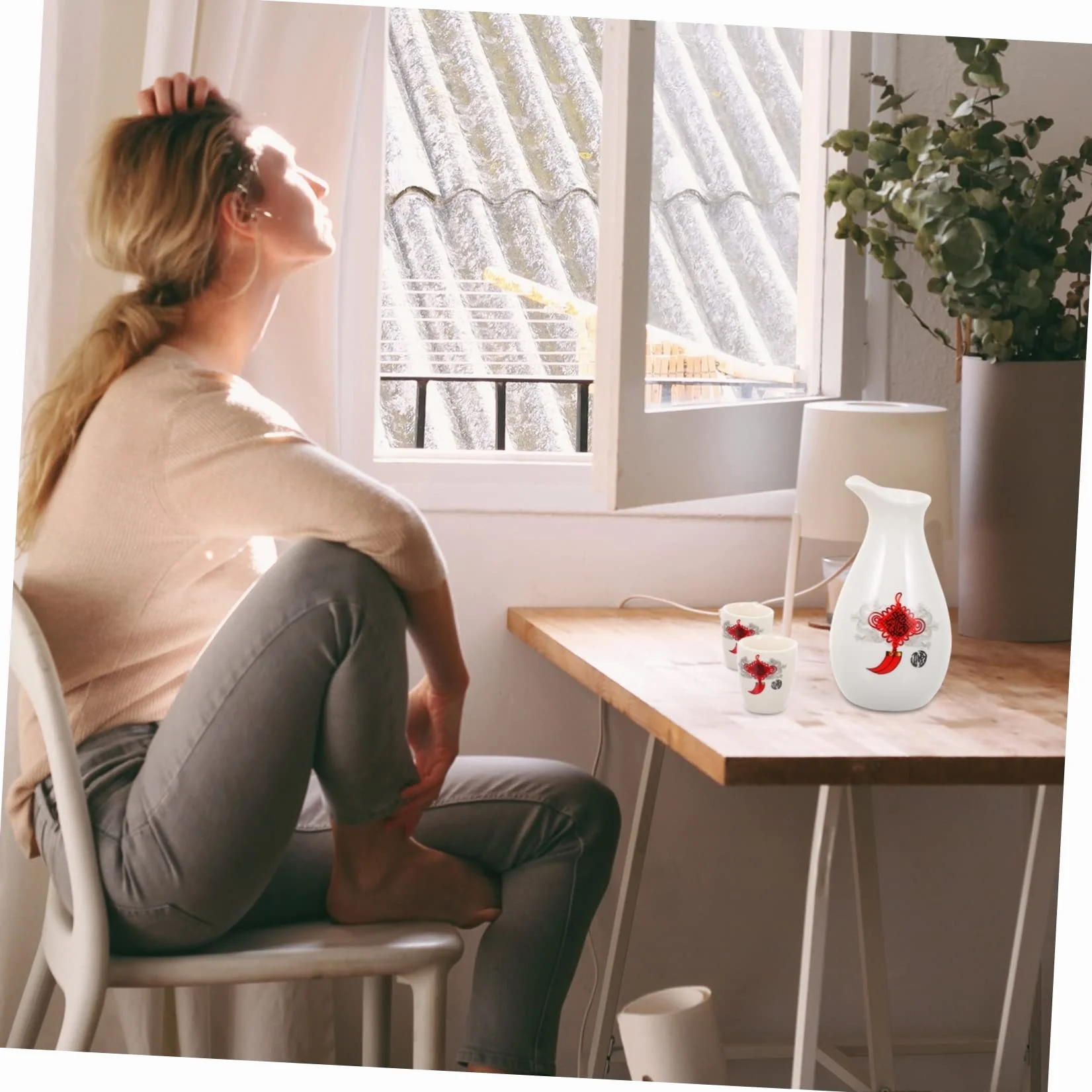 1zestaw Ceramiczny Do Sake z Filiżankami i Dzbanem Elegancka Praktyczny i Dekoracyjny Do Podawania Idealny Przyjęcia i Dekorację Domu