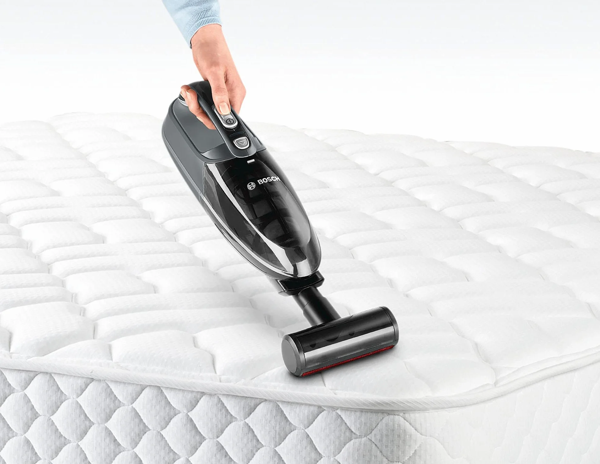 Bosch zestaw akcesoriów BHZTKIT1, pasuje do odkurzacza ręcznego Move, bardzo długa ssawka szczelinowa, dysza do tapicerki i mebli, dysza do materaca, oryginalne akcesoria, czarny