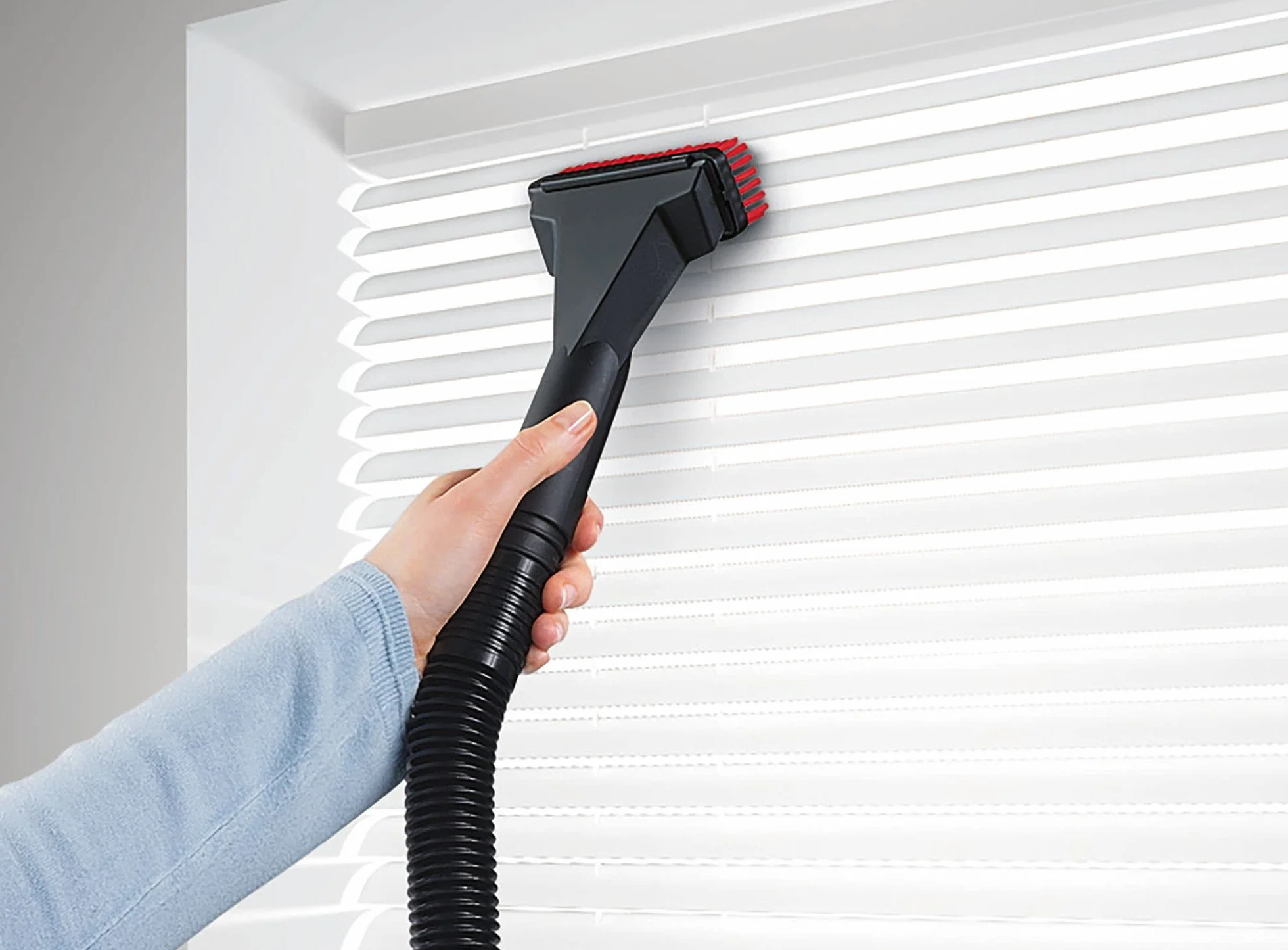 Bosch zestaw akcesoriów BHZTKIT1, pasuje do odkurzacza ręcznego Move, bardzo długa ssawka szczelinowa, dysza do tapicerki i mebli, dysza do materaca, oryginalne akcesoria, czarny