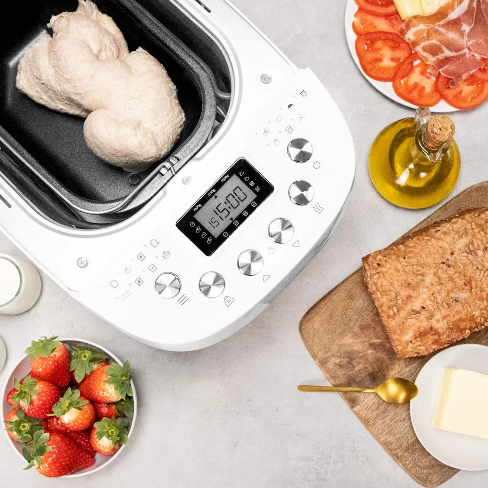 Cecotec Wypiekacz do chleba Bread&Co 1500 PerfectCook. 850 W, 1,5 Kg, 15 programów, 15 programowalnych godzin, 2 elementy grzewcze, misa odporna na mycie w zmywarce, książeczka z przepisami, Bread&Co 1500 PerfectCook.