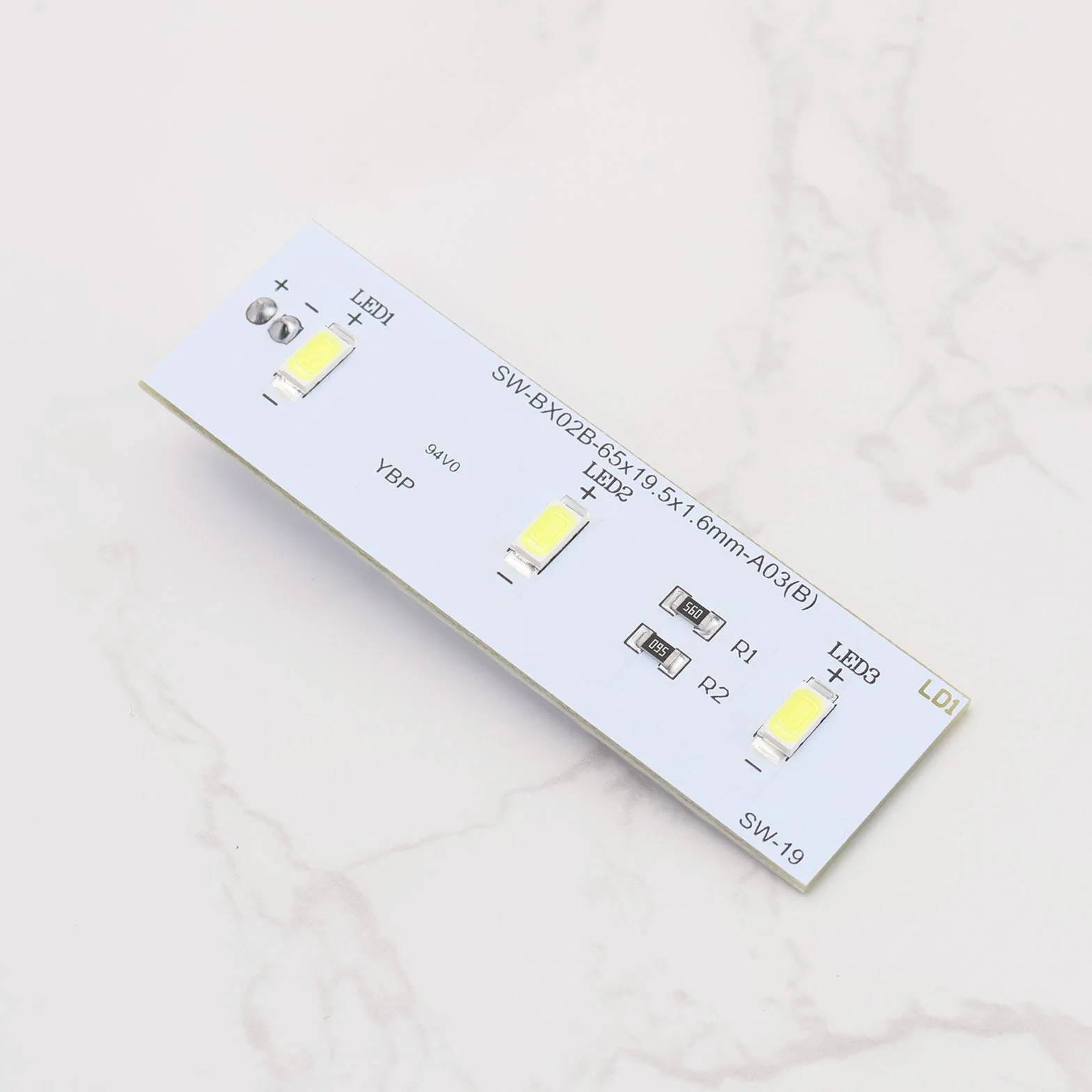 The Lord of the Tools SW-BX02B listwa LED do lodówki kompatybilny z odkurzaczem i Electrolux