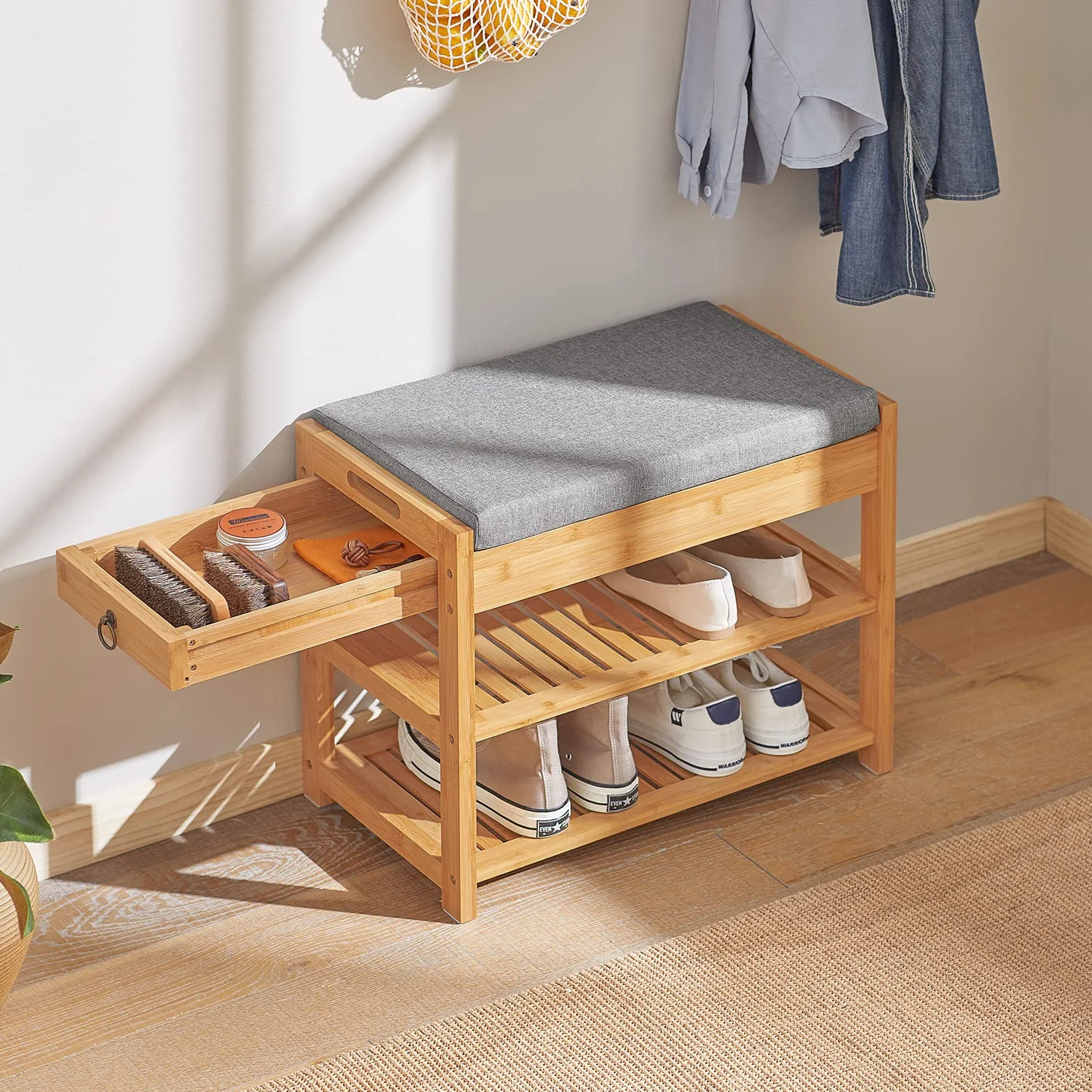 SoBuy® FSR49-N bambusowy stojak na buty, ławka na buty z podnoszonym siedziskiem i poduszką do siedzenia, organizer do przedpokoju, do przechowywania butów, z szufladą