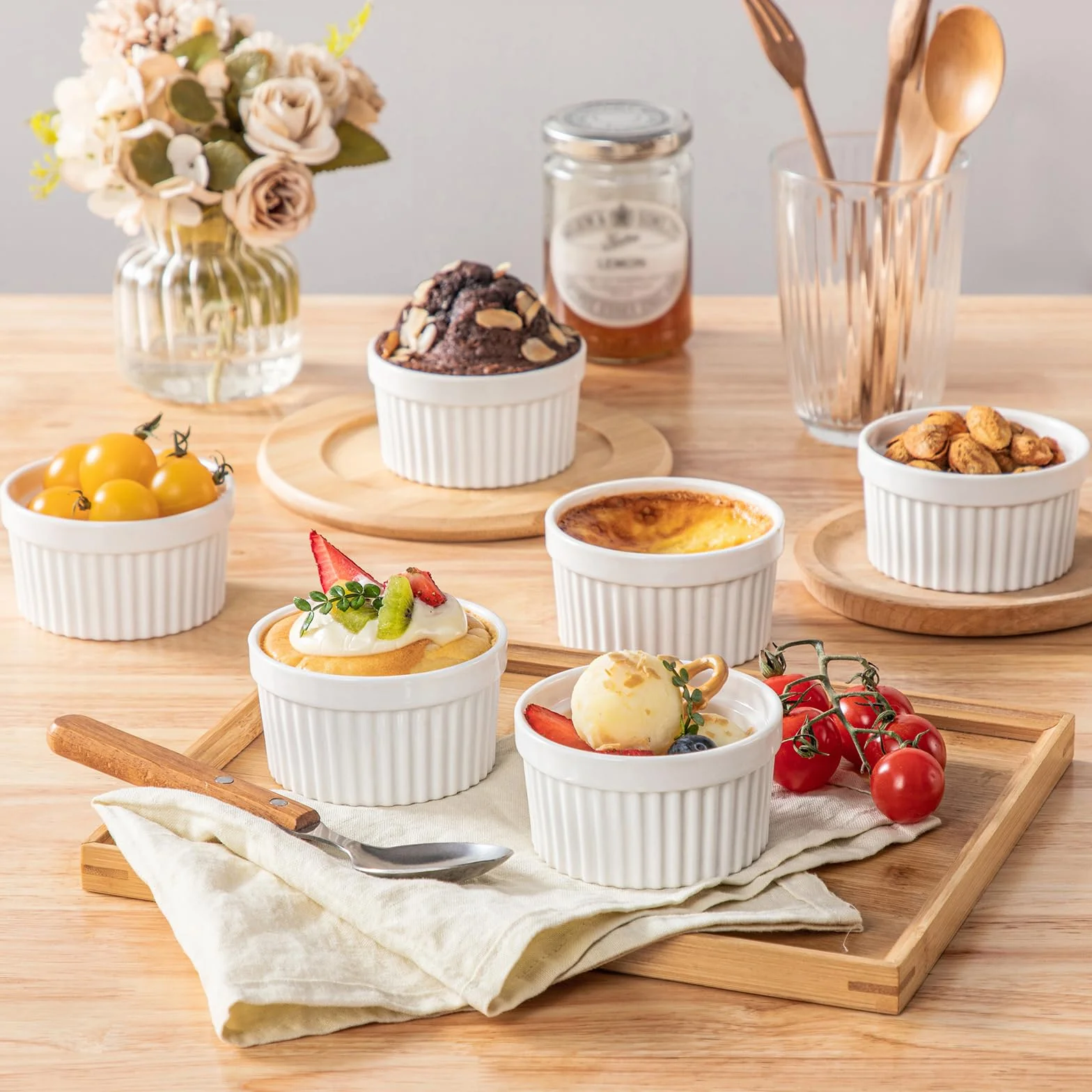vancasso Ramekins 113 g, zestaw 6 naczyń do sufletu, biała porcelana, kremowe ramekiny, kubki do pieczenia pudddingu, owoców, dipów, zmywarki i piekarnika