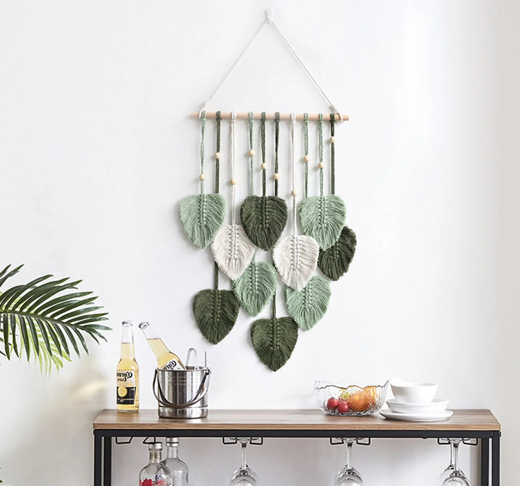 Makrama, dekoracja ścienna w stylu boho, dywan ścienny w stylu boho, z drewnianymi koralikami i liśćmi, gobelin, dekoracja ścienna, ręcznie wykonana, do użytku na zewnątrz, do salonu, sypialni, wnętrz