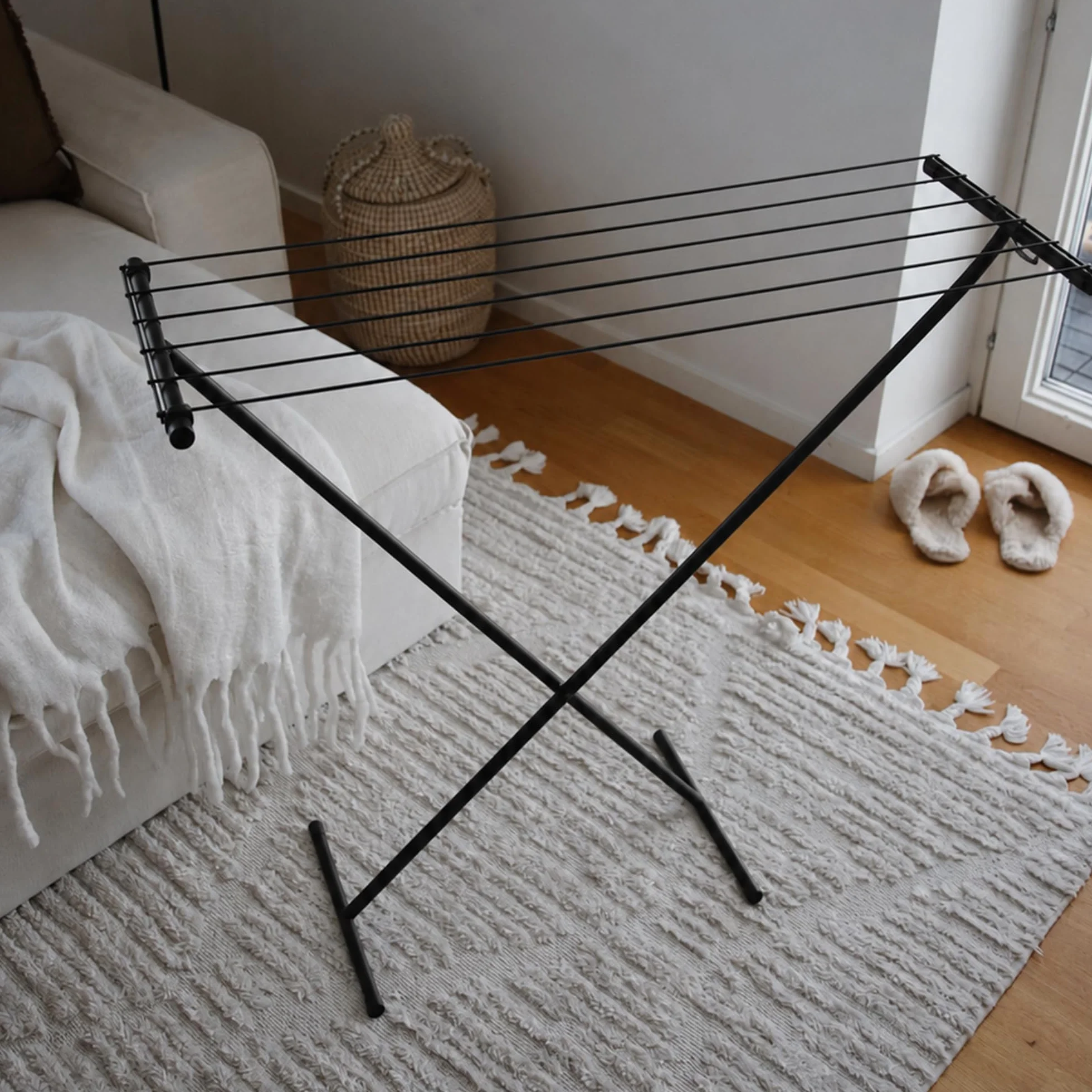 Rörets Suszarka do prania Compact – haczyk do przechowywania – praktyczna i stabilna – zajmuje mało miejsca – 90 x 32 x 83 cm – 5,5 m powierzchni suszącej