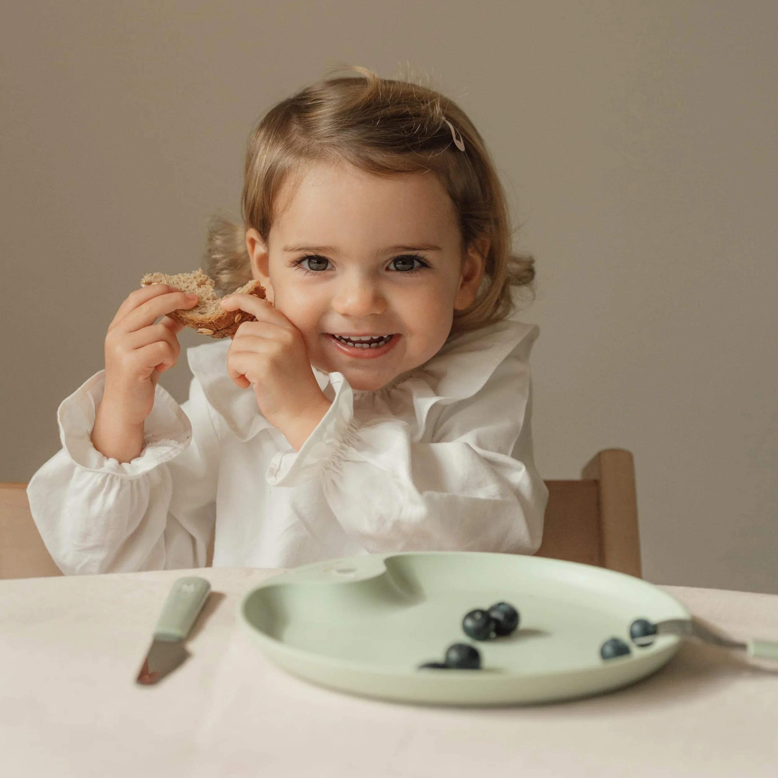 Mepal, Talerz dla Dzieci Mio Little Dutch, Naczynie Przyjazne dla Dzieci, Zastawa Stołowa, Nadaje się do Kuchenki Mikrofalowej i Zmywarki, Nie Zawiera Bpa, Forest Friends