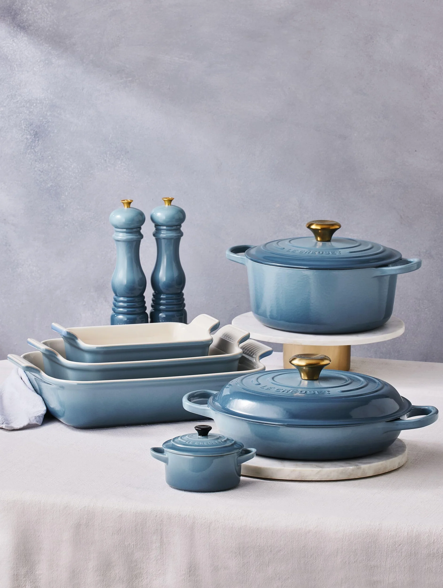 Le Creuset Garnek Żeliwny Gourmet 26 cm 2 L Chambray