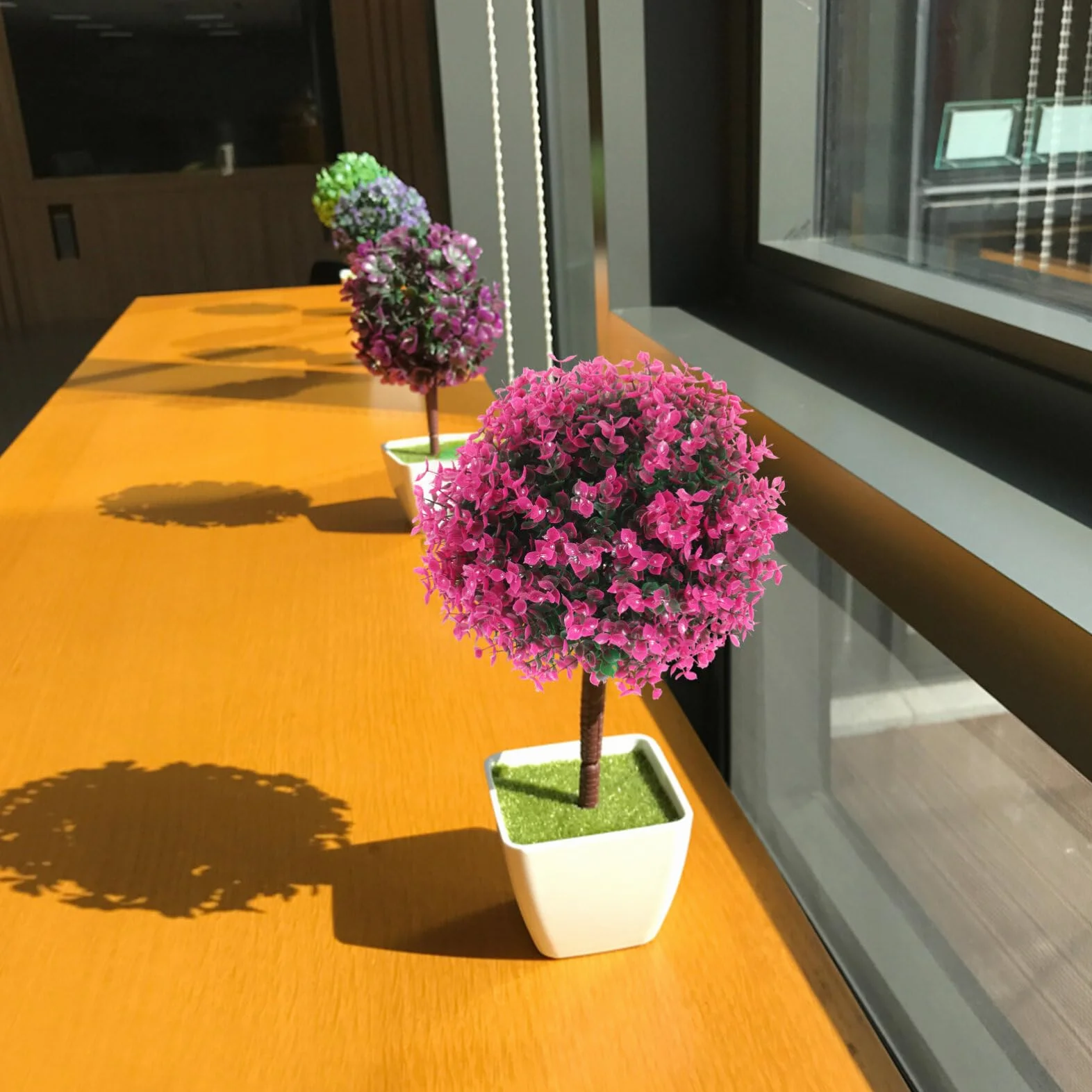 NUOBESTY Sztuczna Kulka Topiary Zielona Plastikowa Fioletowa Lawenda