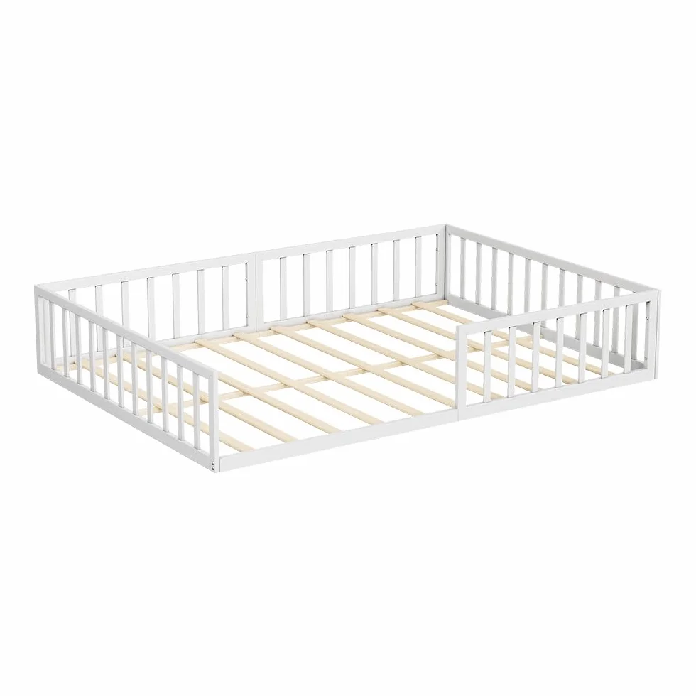 VitaliSpa Łóżko podłogowe Minno 140x200, łóżko dziecięce z metalu, łóżko Montessori z barierką zabezpieczającą, niska wysokość wejścia, biały