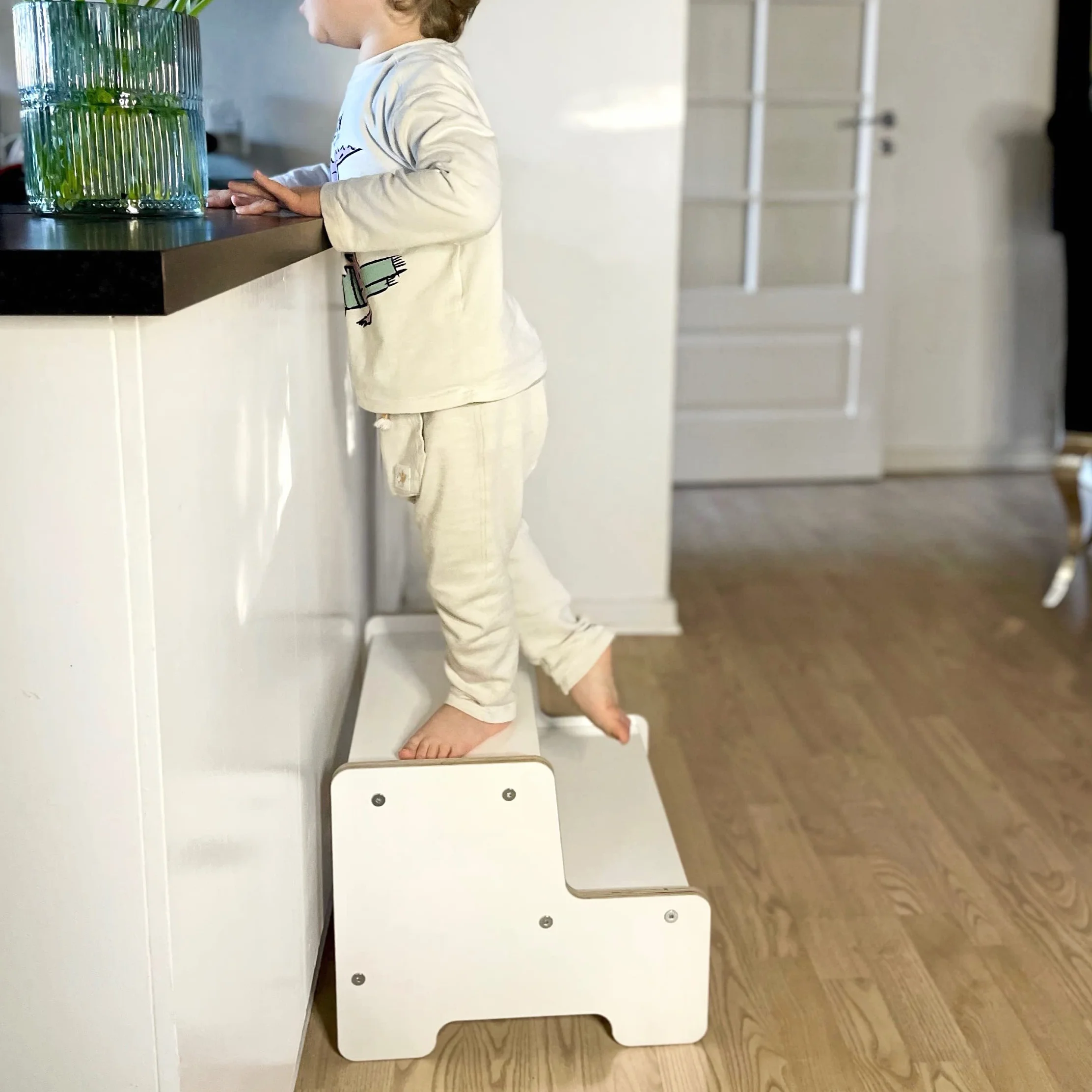 Montessori taboret do schodków dla dzieci, idealny do pokoju dziecięcego, łazienki, do kuchni, do 60 kg, 2 stopnie, kolor biały