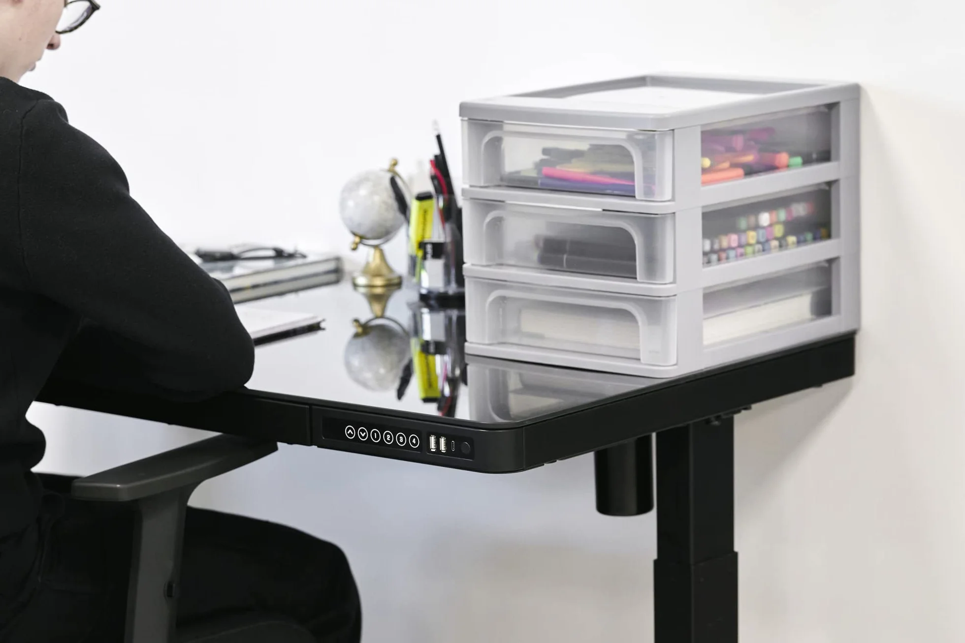 Iris Ohyama, Wieża, Komoda, Plastikowy organizer do przechowywania z ergonomicznym uchwytem, ​​3 + 4L, ​​Bez BPA, Biuro, Salon, OCH-2030, Szary
