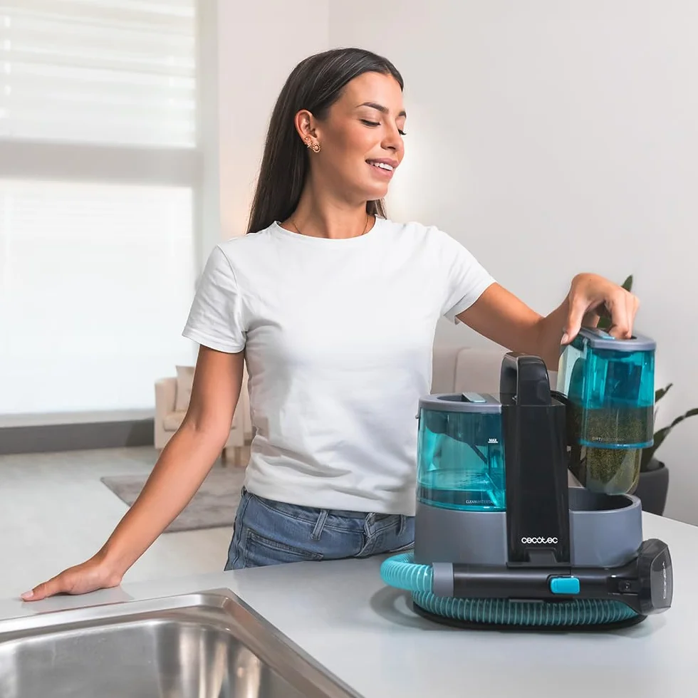 Cecotec Odkurzacz do tapicerki - dywany z kablem Conga 4000 Carpet & Spot Clean XL Advance. 600 W, 14 Kpa, 3 w 1: spryskiwanie, czyszczenie i odkurzanie, 2 zbiorniki na wodę, akcesoria do okien