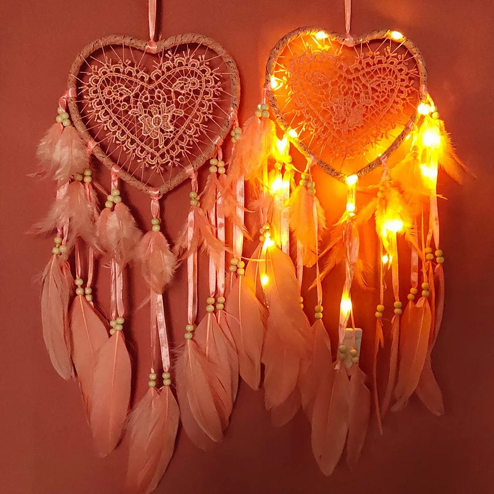 łapacz snów w stylu boho, w kształcie serca, ręcznie wykonany, lampa LED, ozdoba na ścianę, romantyczna dekoracja (kolor różowy, ze światłami)