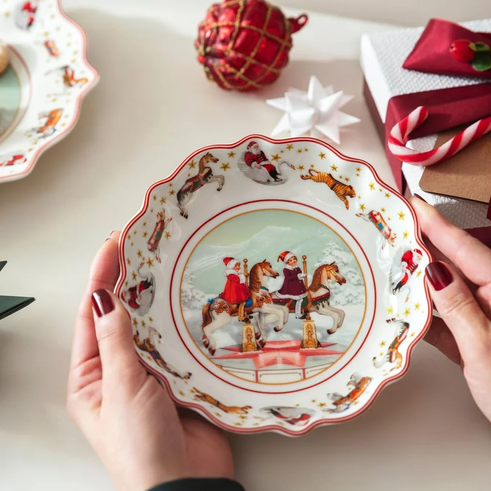 Villeroy & Boch – Annual Christmas Edition, miska mała, edycja 2024, porcelana Premium, ekskluzywny przedmiot kolekcjonerski, 16,5 x 16,5 x 3,5 cm