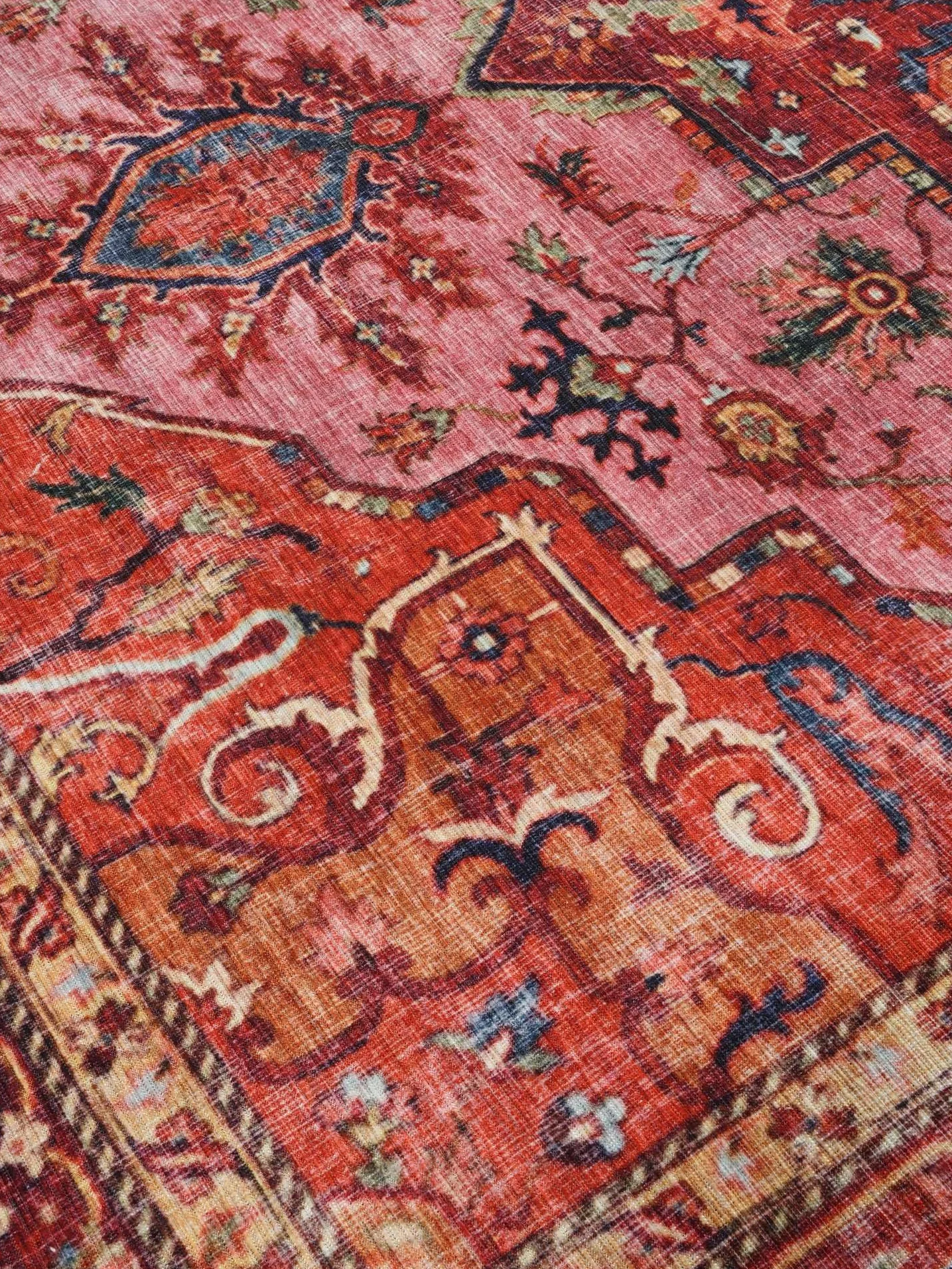RugVista Georgia Oriental, Dywan, Orientalne, 160 x 230 cm, Prostokąt, Niski, Pokój dzienny, Sypialnia, Kuchnia, Prać w pralce, Czerwony/Różowy