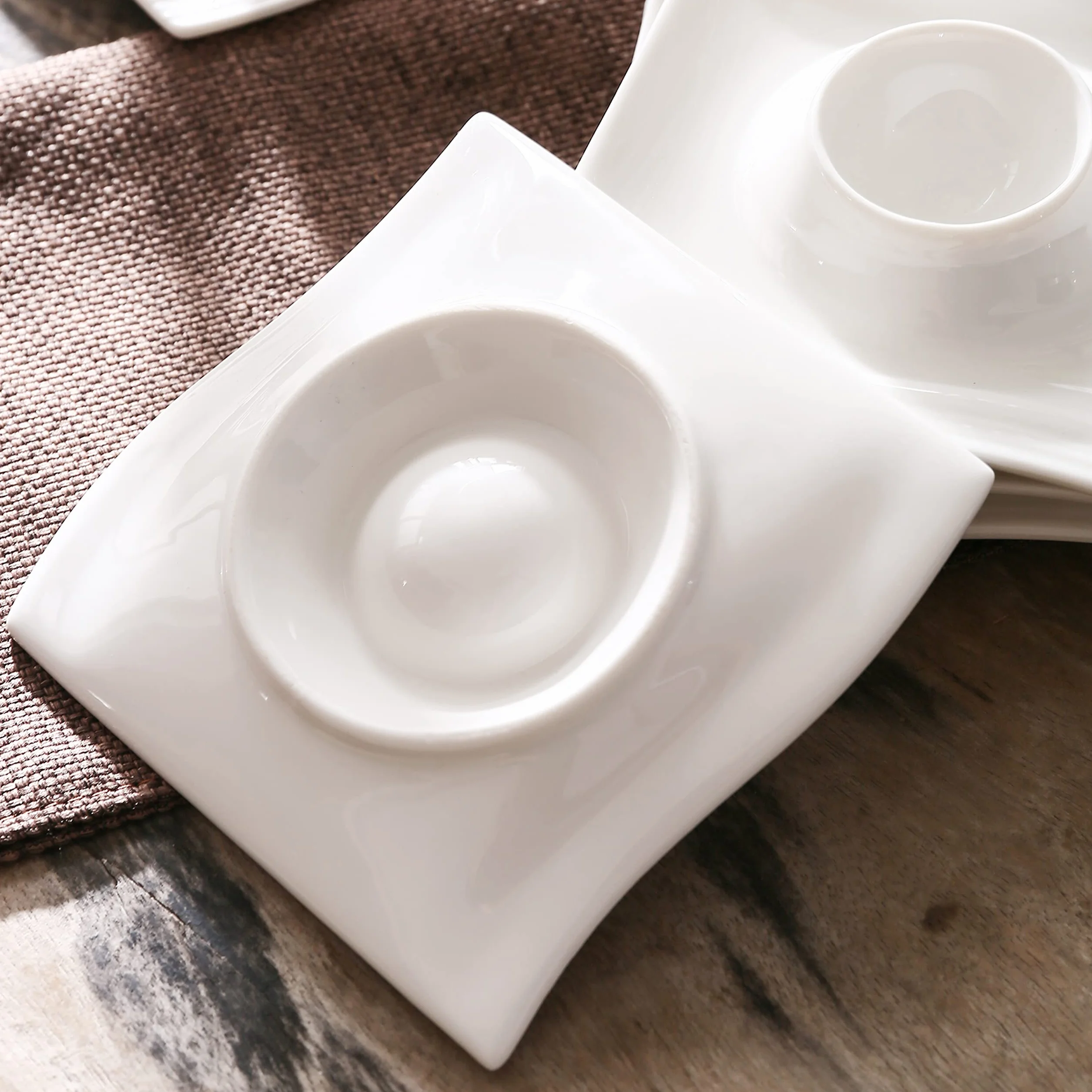 MALACASA Flora Podstawka do jajek chińska porcelana 11,5 cm 6 szt.