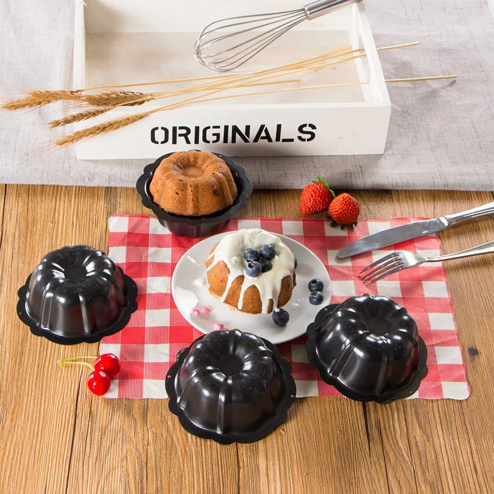 webake Mini karbowany pierścień tort puszka 4 szt. 10 cm 10 cm forma do Savarin okrągła forma do pieczenia ciasta nieprzywierające kubki do ciasta