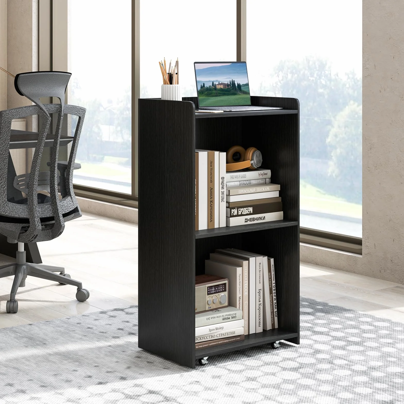 GIANTEX Podium, mobilny pulpit mówniczy z zamykanymi kółkami, stojak na podium z drewna, biurko stojące do sali konferencyjnej, szkoły i kościołów, 57,5 x 37 x 105 cm (czarne)