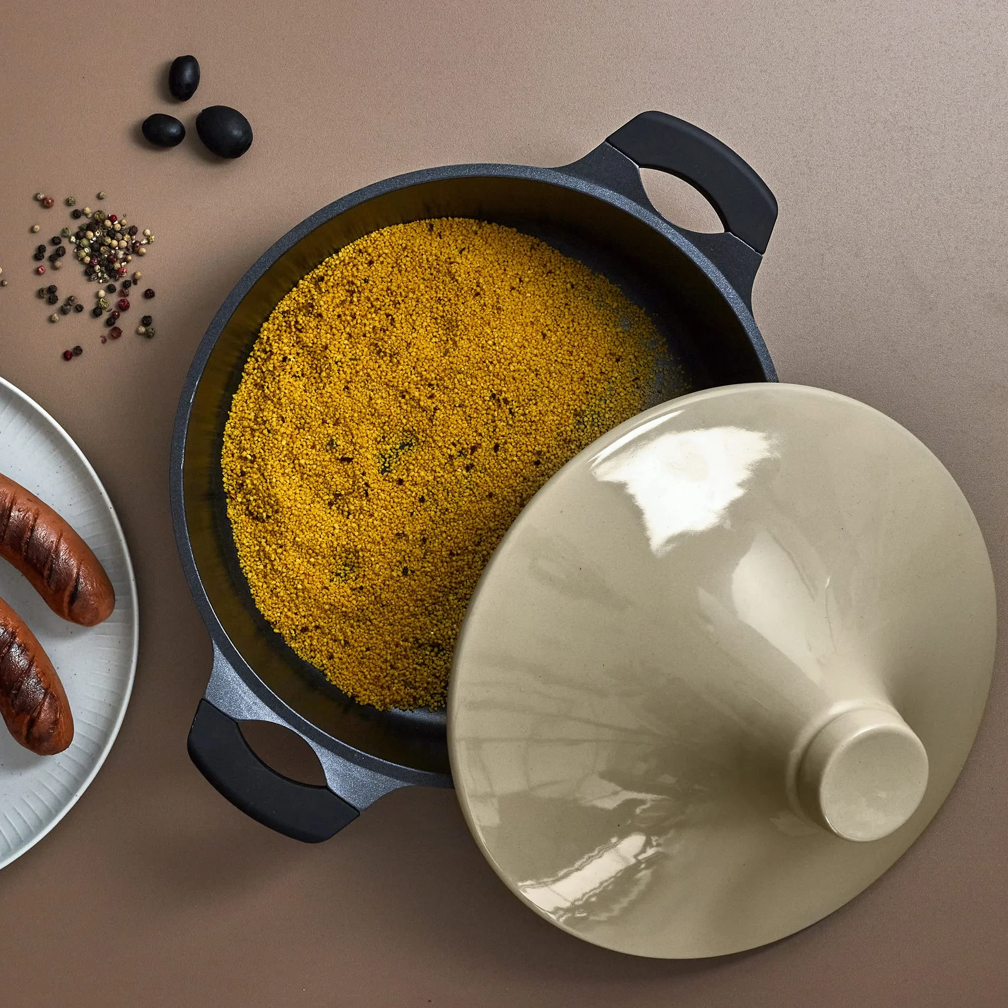 COOK CONCEPT - KC25801 - Tajine indukcyjny okrągły odlew aluminiowy Vitro-Ceramic - Powłoka nieprzywierająca czarny/beżowy