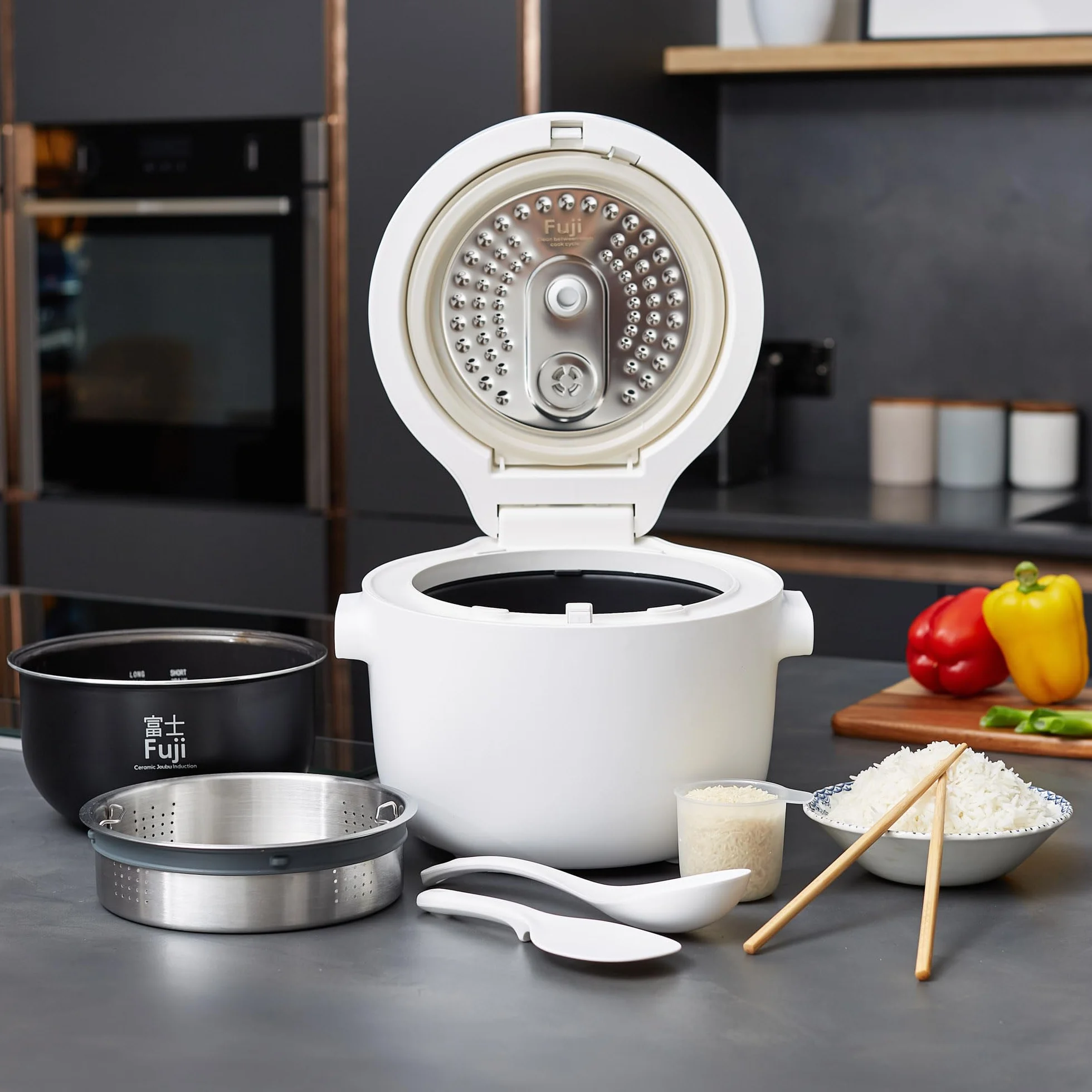 Yum Asia Fuji Rice Cooker z ogrzewaniem indukcyjnym (IH) i powłoką ceramiczną Joubu (5 filiżanek, 1 litr) 5 funkcji gotowania ryżu, 4 funkcje multicookera, ukryty wyświetlacz LED