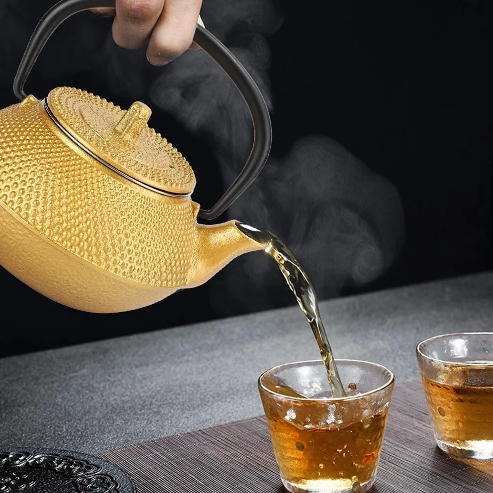 Żeliwny czajniczek Tetsubin 0,3 l z sitkiem do herbaty