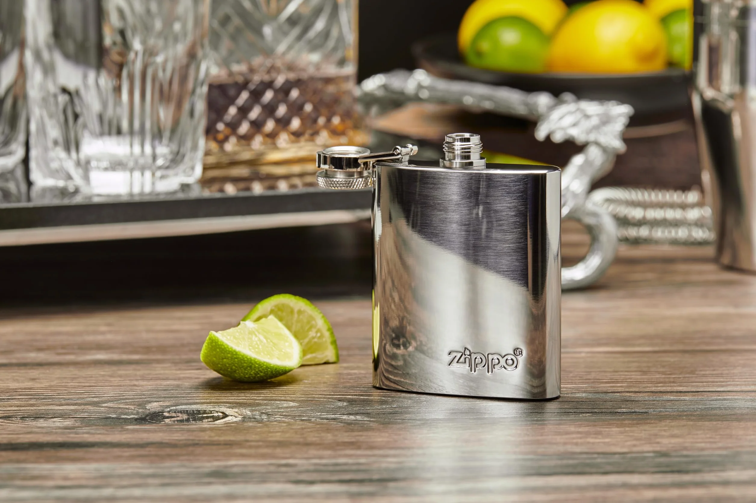 Zippo Piersiówka ze Stali Nierdzewnej 177 ml Srebrna Polerowana