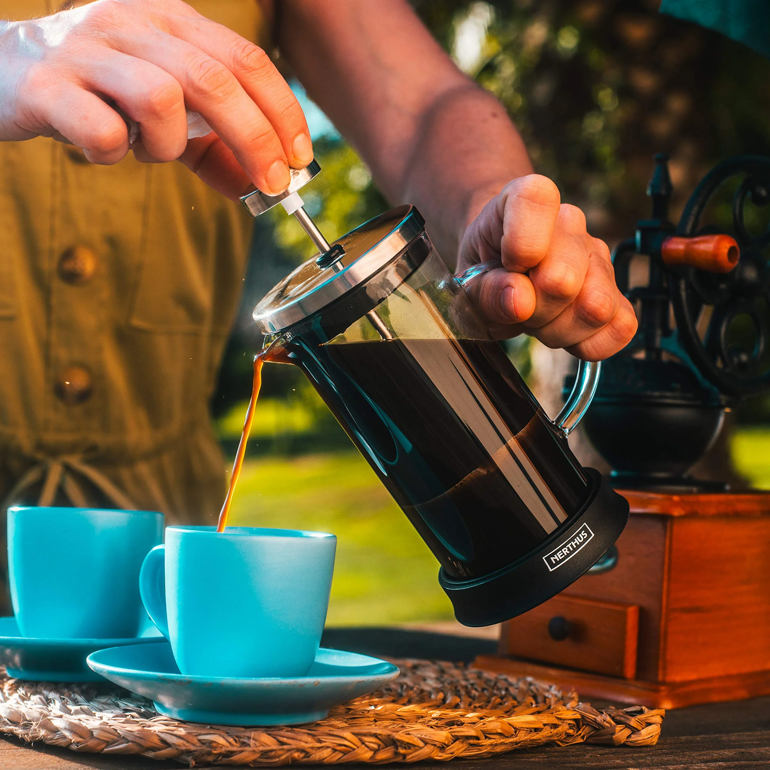 Nerthus FIH 662 french press 350 ml szklany ręczny zaparzacz do kawy z tłokiem