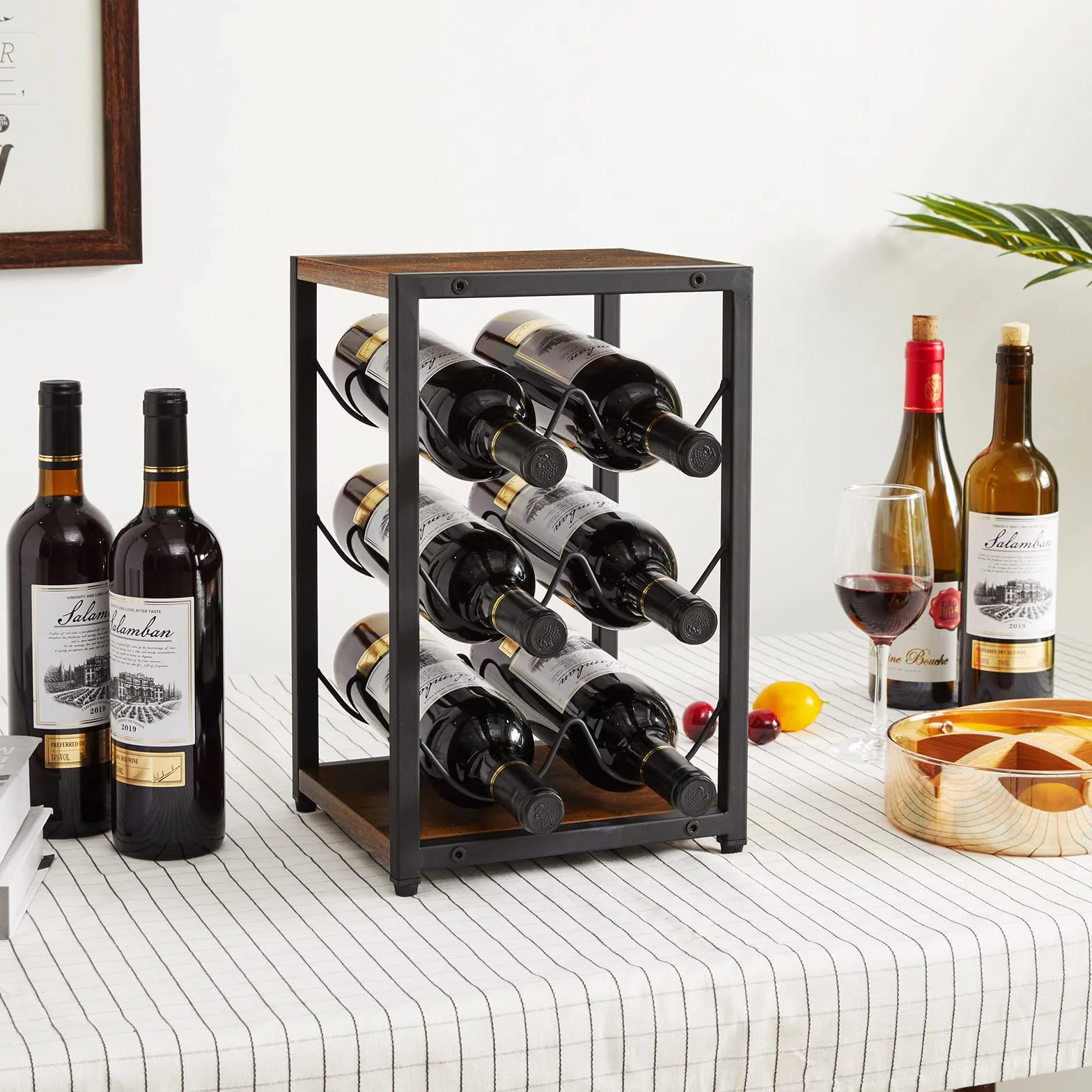 IBUYKE Metalowy stojak na wino, 6 butelek, wolnostojący uchwyt do przechowywania wina, 3-poziomowy uchwyt na butelki vintage, półka do przechowywania, do szafki, blatu