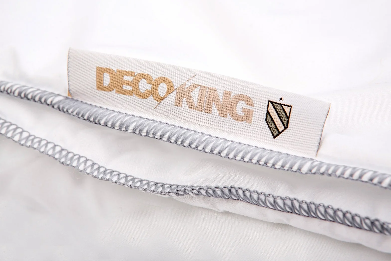 DecoKing 34583 letnia kołdra 155 x 220 cm, pikowana kołdra antyalergiczna dla alergików, kołdra letnia, 100% mikrofibra, 1100 g Libra