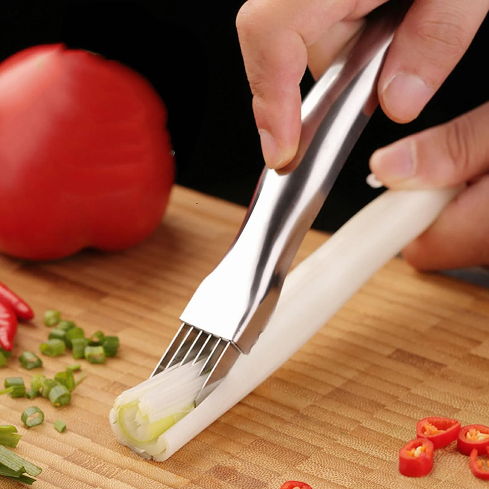 Tissting Scallion Slicer 304 szatkownica do warzyw, 16 cm długości, ozdoba ogórków z 6 ostrzami, siekacz do warzyw, cebuli, marchwi, ziemniaków