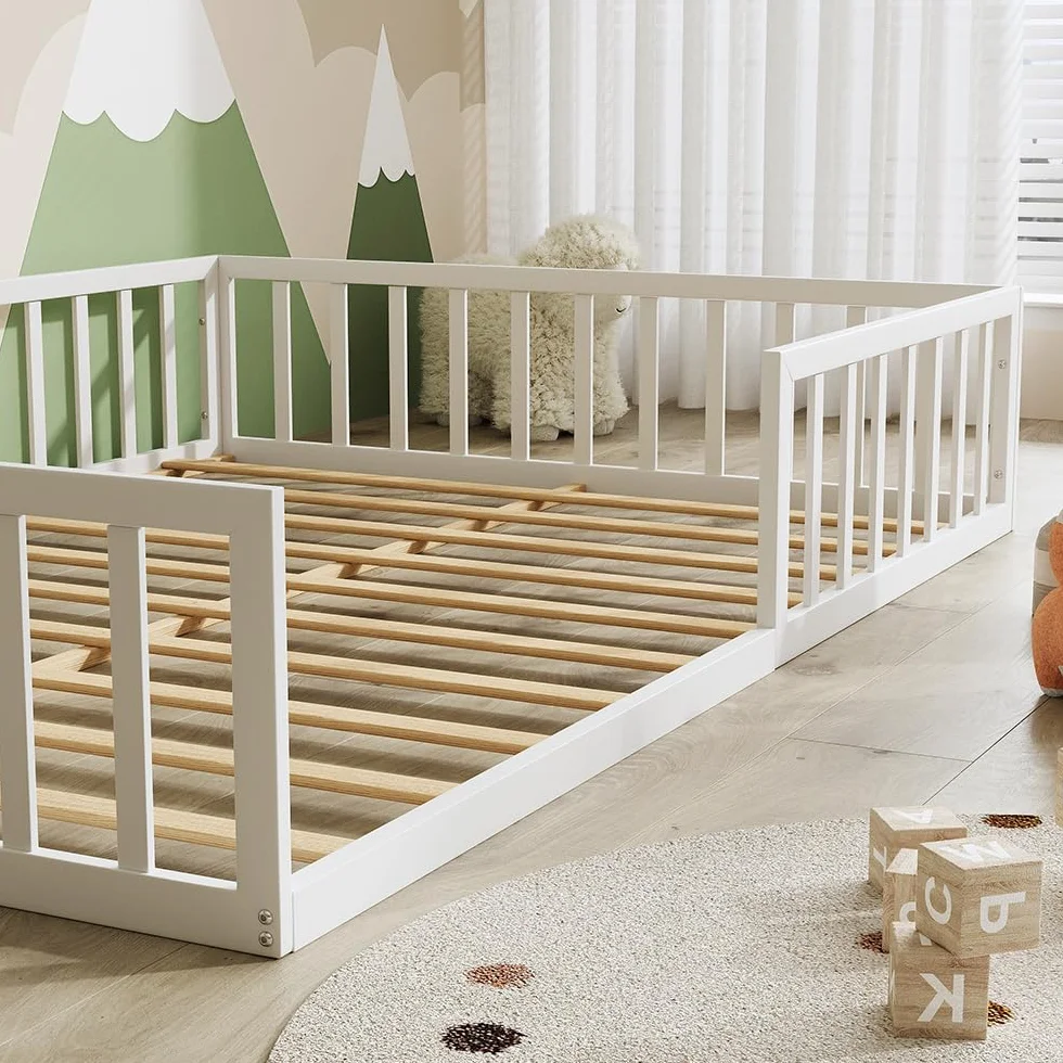 VitaliSpa Łóżko podłogowe Minno 140x200, łóżko dziecięce z metalu, łóżko Montessori z barierką zabezpieczającą, niska wysokość wejścia, biały