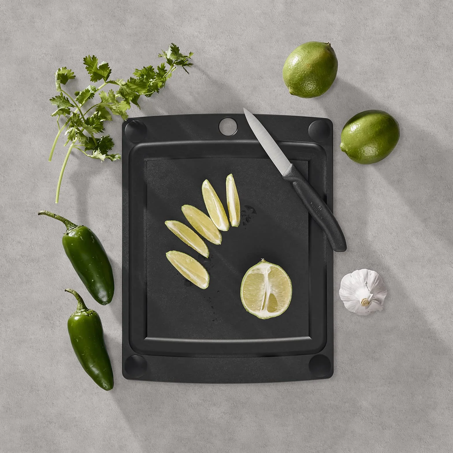 Victorinox Deska do krojenia kuchenna, All-in-One, deska do krojenia, S 29,2 x 22,8 x 0,6, z rowkiem do płynu, wytrzymała, antypoślizgowa, nadaje się do mycia w zmywarce, czarna